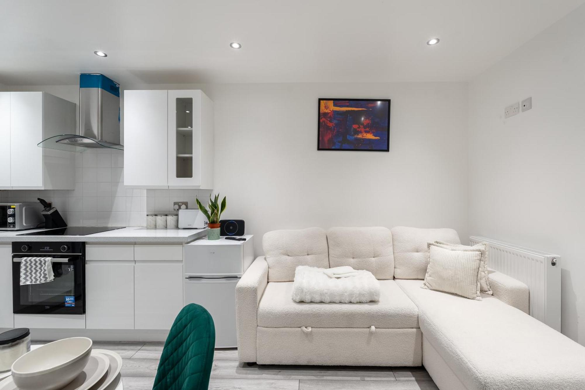 Beautiful Flat Near Central London - Entire Flat - Equipped Kitchen - Private Bathroom Zewnętrze zdjęcie