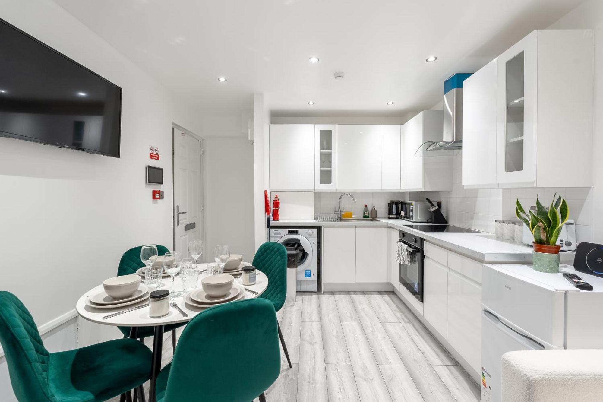 Beautiful Flat Near Central London - Entire Flat - Equipped Kitchen - Private Bathroom Zewnętrze zdjęcie
