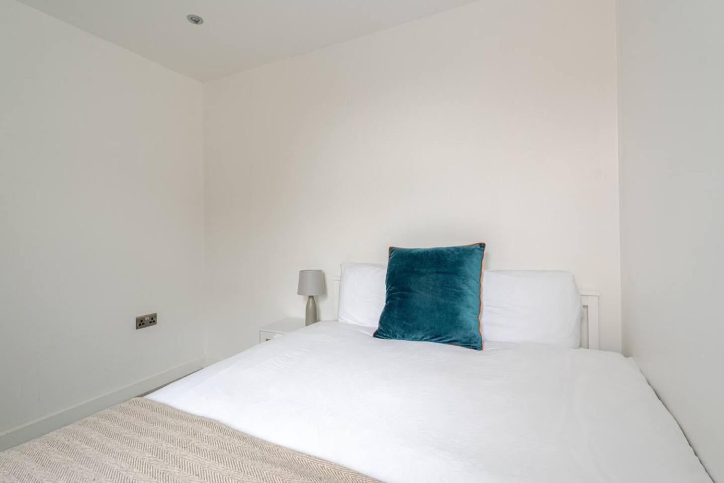 Beautiful Flat Near Central London - Entire Flat - Equipped Kitchen - Private Bathroom Zewnętrze zdjęcie