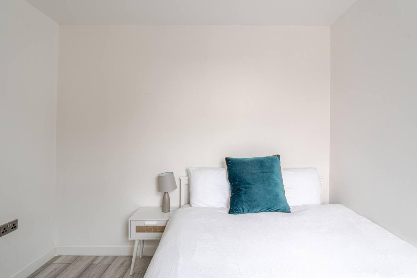 Beautiful Flat Near Central London - Entire Flat - Equipped Kitchen - Private Bathroom Zewnętrze zdjęcie