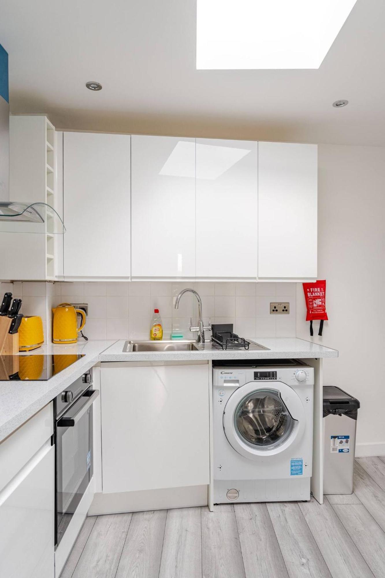 Beautiful Flat Near Central London - Entire Flat - Equipped Kitchen - Private Bathroom Zewnętrze zdjęcie