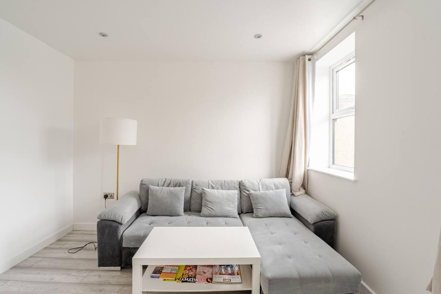 Beautiful Flat Near Central London - Entire Flat - Equipped Kitchen - Private Bathroom Zewnętrze zdjęcie